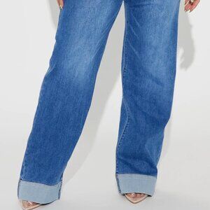 I: Cuffed Wide Leg Jeans – Size 16 Plus (Fashion Nova)